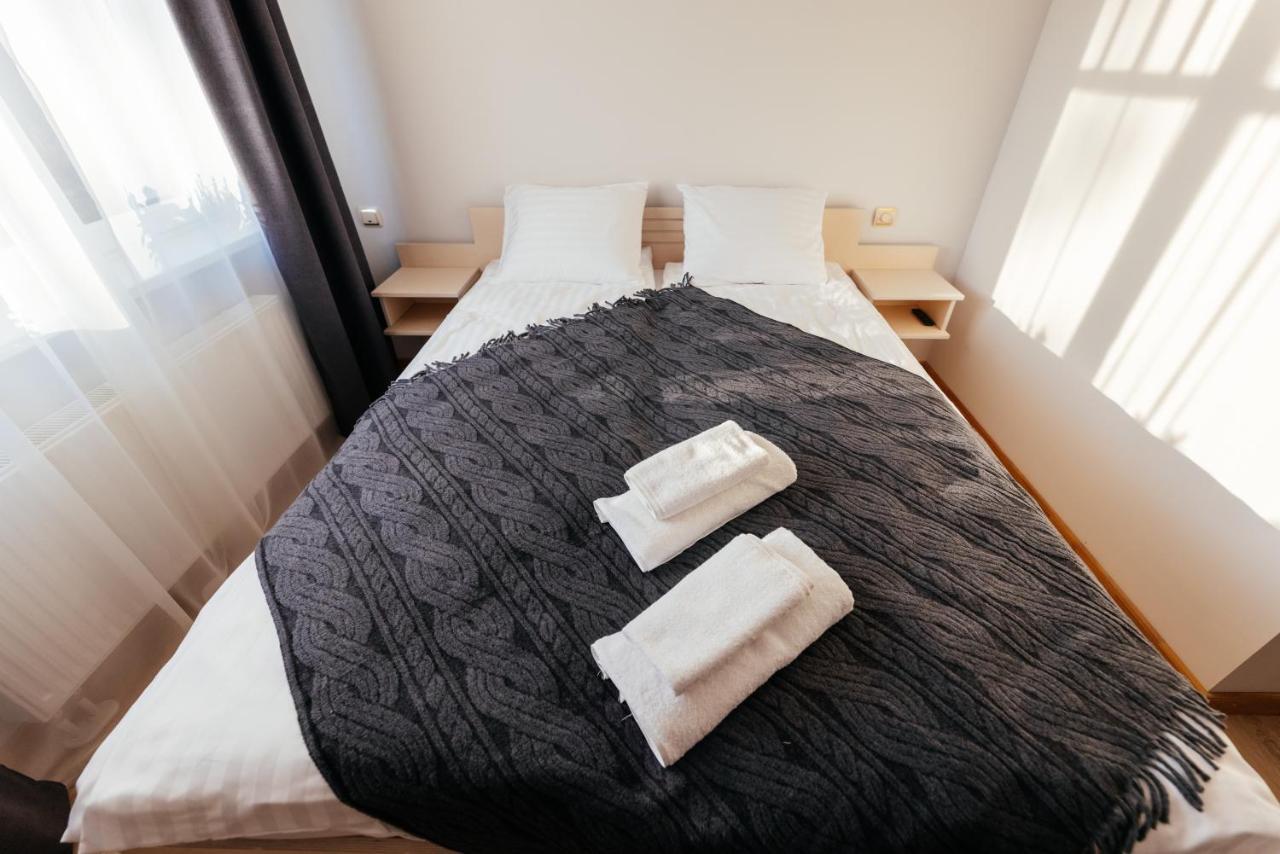 Cill Easy Hotel With Self Check-In Ādaži エクステリア 写真