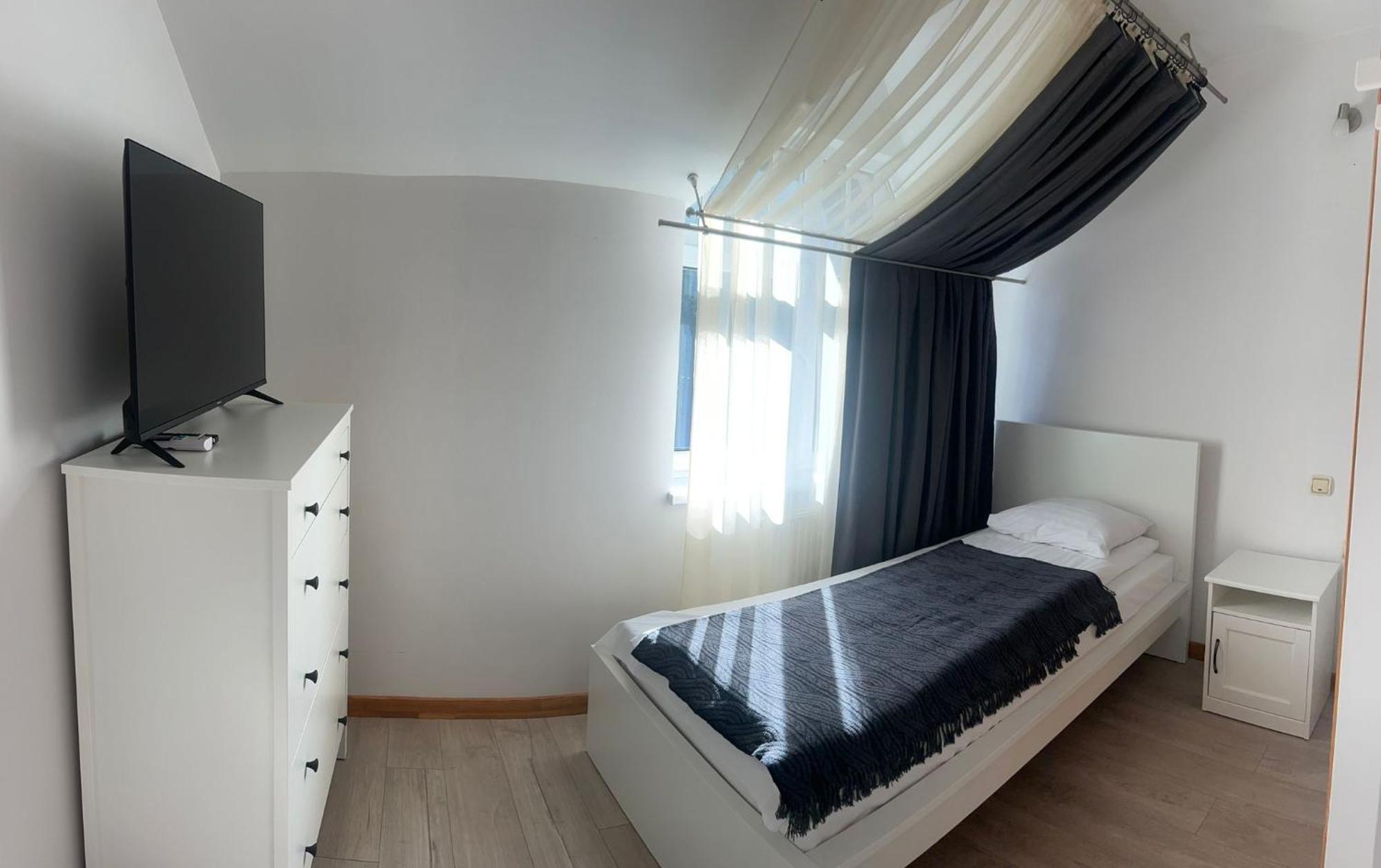 Cill Easy Hotel With Self Check-In Ādaži エクステリア 写真